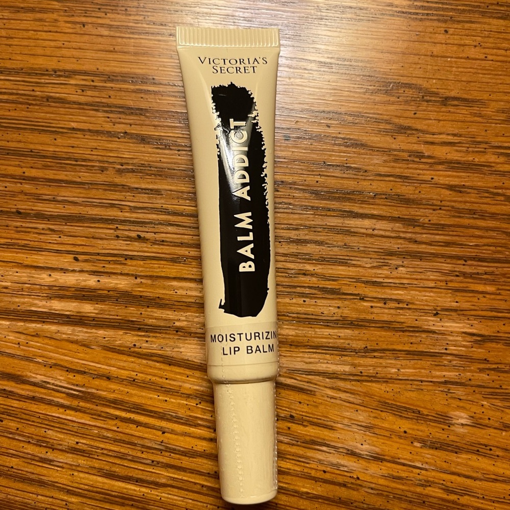 Victoria's Secret Balm Addict Lip Balm - Cream